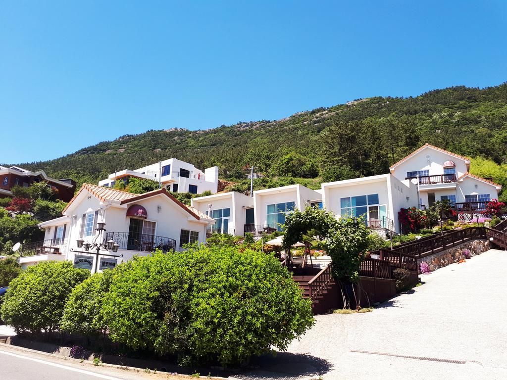 Namhae Bluemare Pension エクステリア 写真