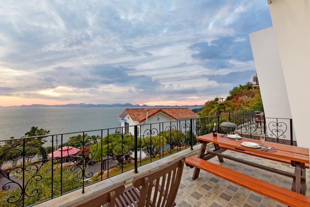 Namhae Bluemare Pension エクステリア 写真