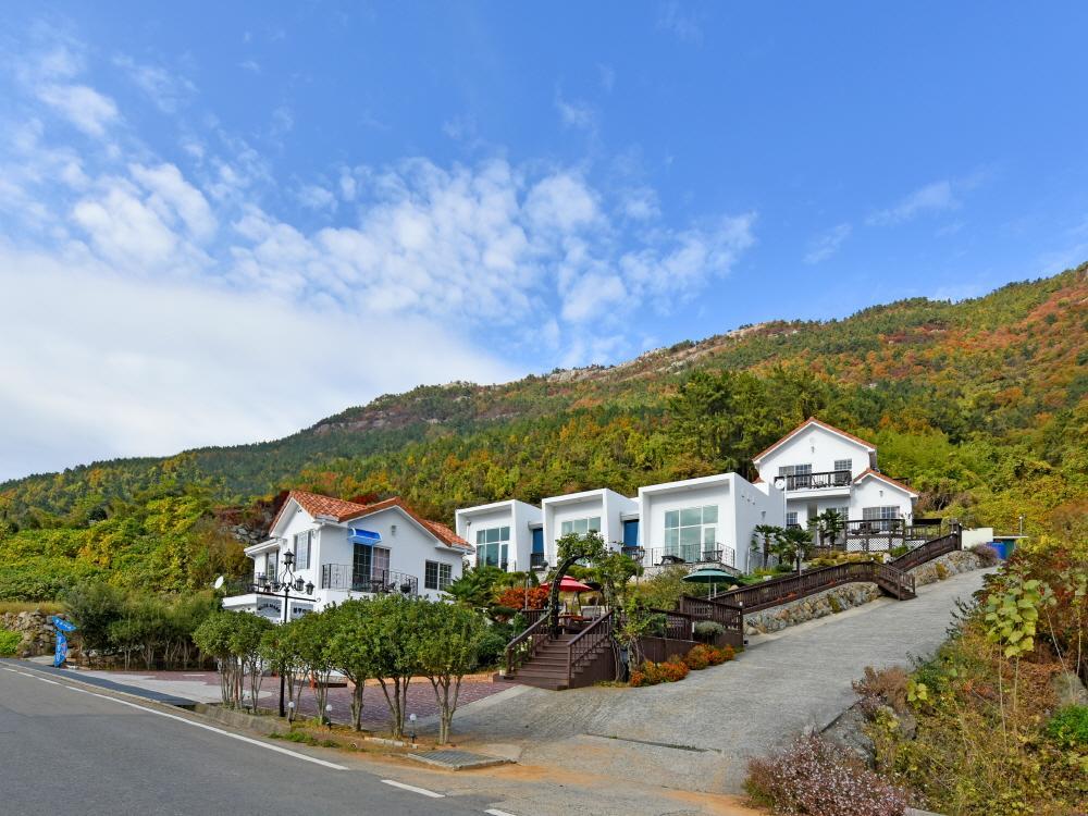 Namhae Bluemare Pension エクステリア 写真