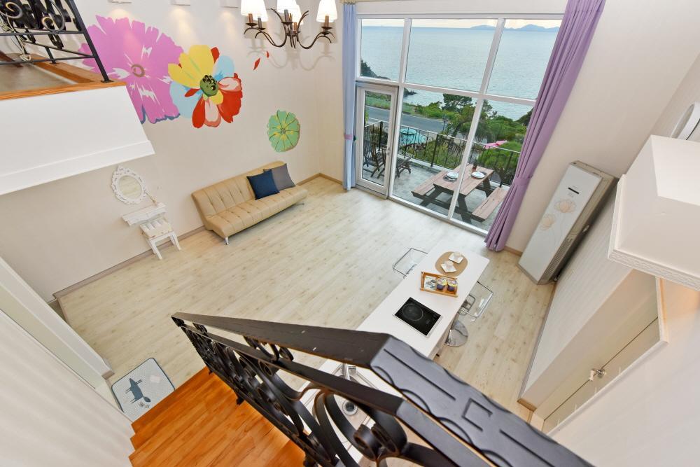 Namhae Bluemare Pension エクステリア 写真