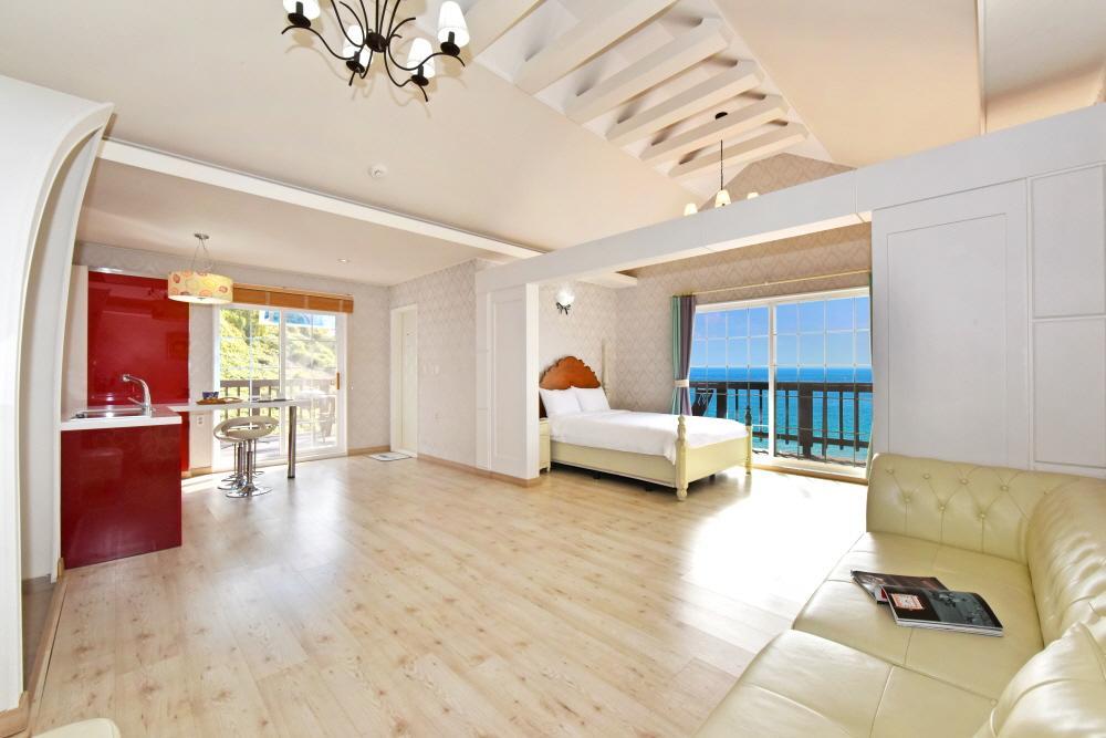 Namhae Bluemare Pension エクステリア 写真