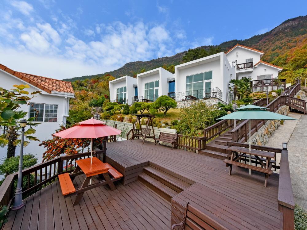 Namhae Bluemare Pension エクステリア 写真